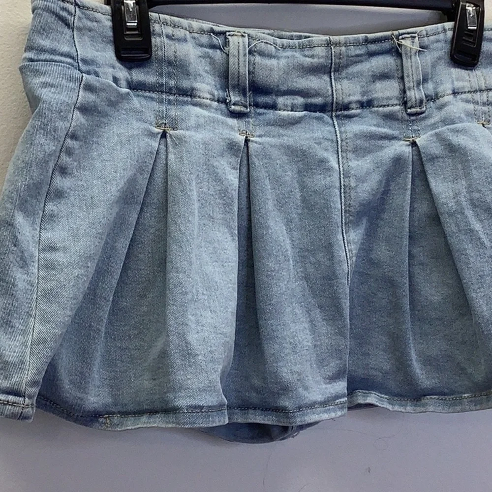 Refuge Size Medium Light Blue Denim Skirt, Preloved